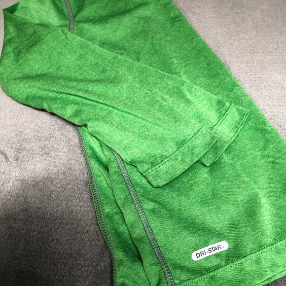 STARTER Other - Under Armor DryStar GREAT CONDITION & Comfortable